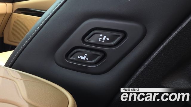 Kia Canival 2021 — photo 27