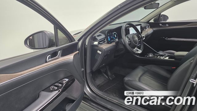 Kia K5 2021 — photo 11
