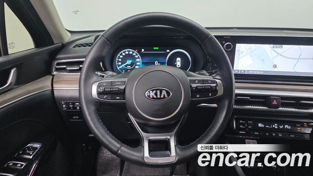 Kia K5 2021 — photo 14