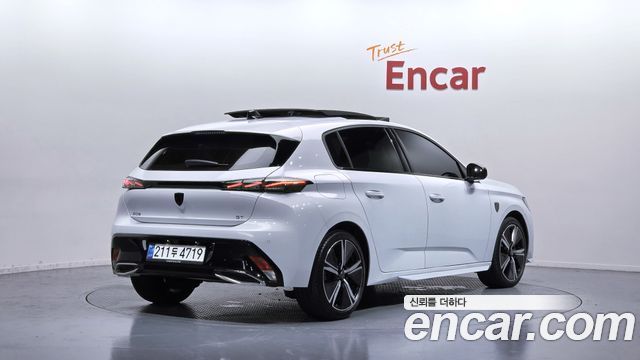 Peugeot 308 2024 — photo 2