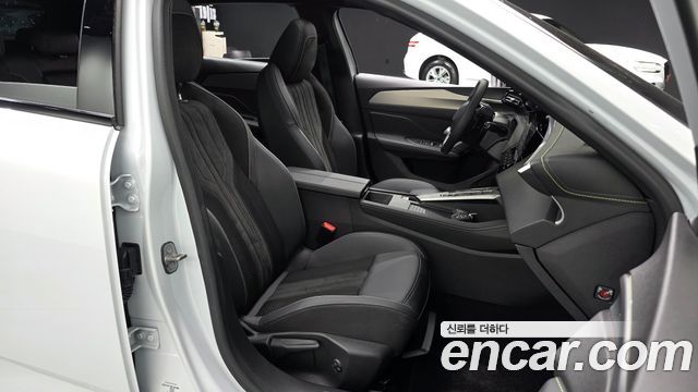 Peugeot 308 2024 — photo 17