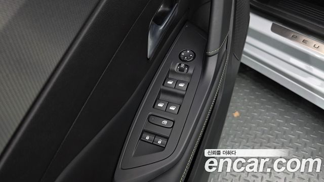 Peugeot 308 2024 — photo 27