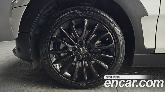 Mini Clubman 2024 — photo 5