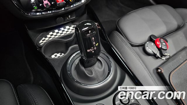 Mini Clubman 2024 — photo 9