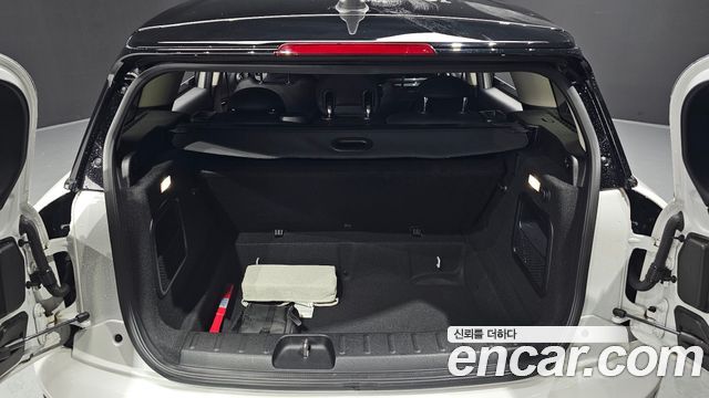 Mini Clubman 2024 — photo 20