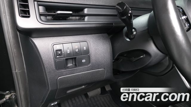 Hyundai Staria 2022 — photo 20