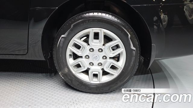Hyundai Staria 2022 — photo 7