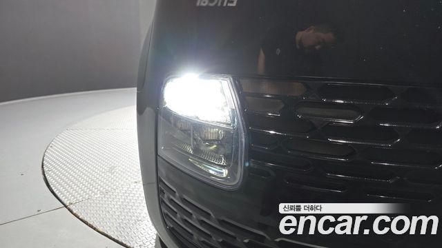 Hyundai Staria 2022 — photo 8