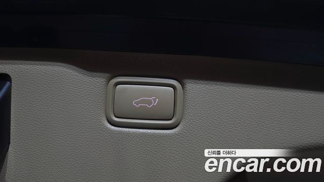Kia Canival 2018 — photo 28