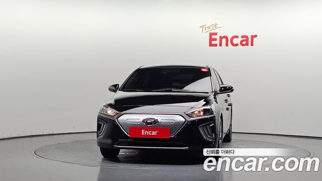 Hyundai Ioniq 2020 — photo 3
