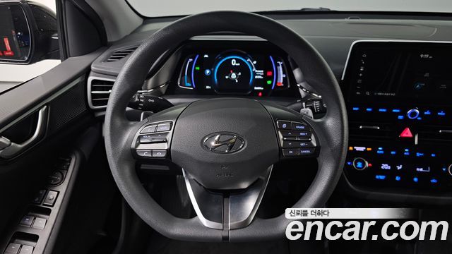 Hyundai Ioniq 2020 — photo 20