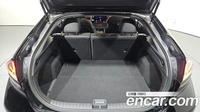Hyundai Ioniq 2020 — photo 23