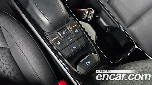 Hyundai Ioniq 2020 — photo 24