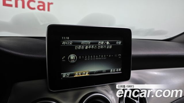 Mercedes-Benz GLA-Class 2019 — photo 30