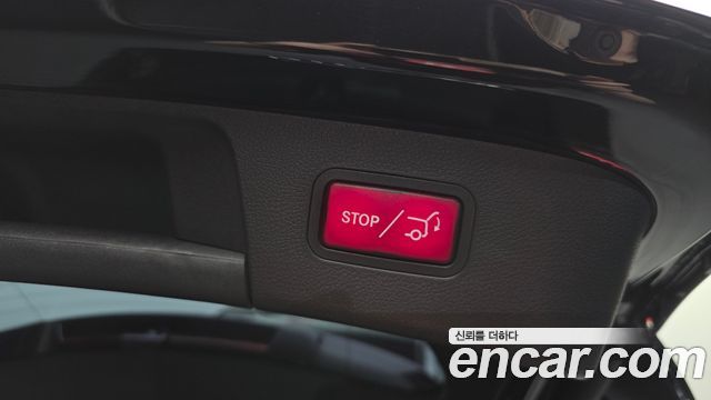 Mercedes-Benz GLA-Class 2019 — photo 32