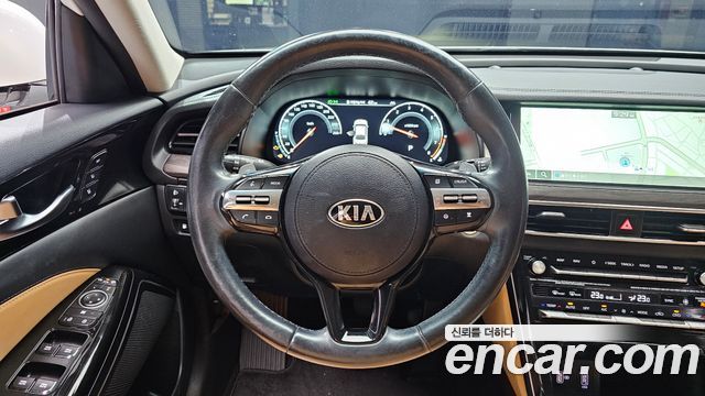 Kia K7 2020 — photo 12