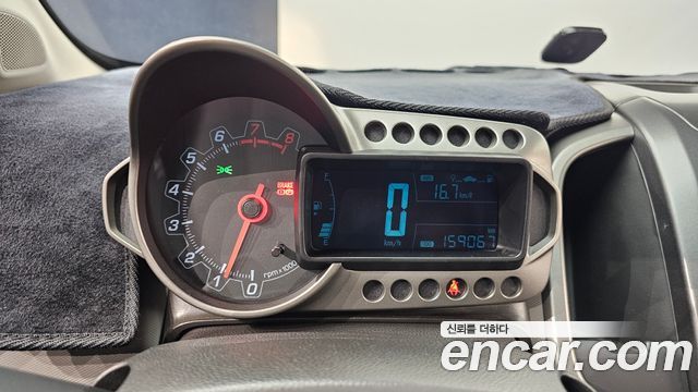 Chevrolet Korea Aveo 2015 — photo 8