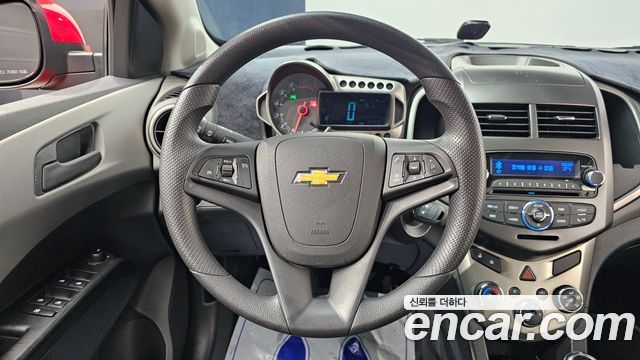 Chevrolet Korea Aveo 2015 — photo 15