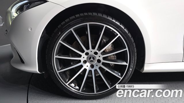 Mercedes-Benz CLS-Class 2019 — photo 5
