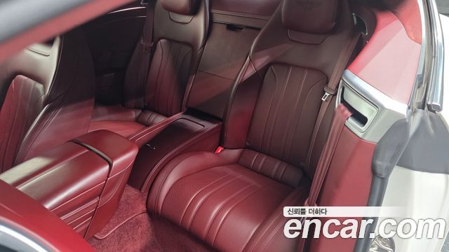 Bentley Continental 2019 — photo 17