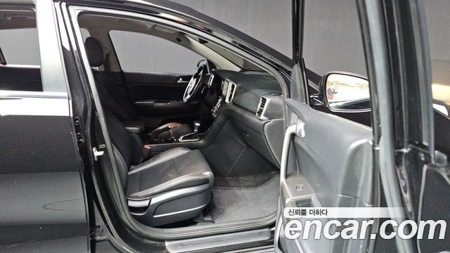Kia Sportage 2017 — photo 24