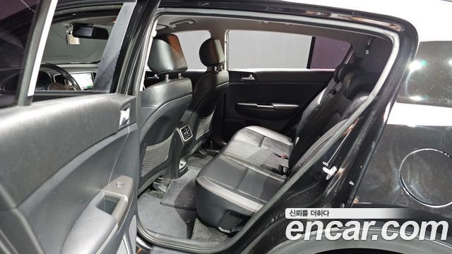Kia Sportage 2017 — photo 25