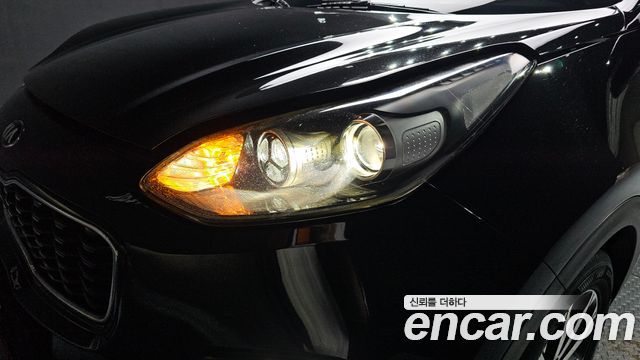 Kia Sportage 2017 — photo 8