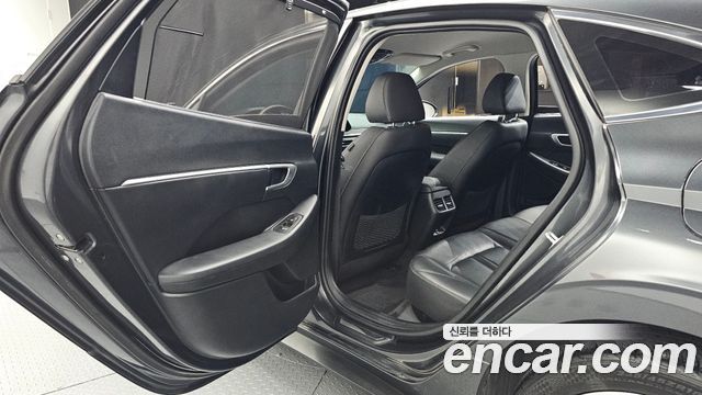 Hyundai Sonata 2020 — photo 18