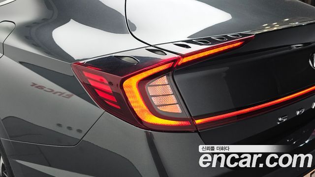 Hyundai Sonata 2020 — photo 9