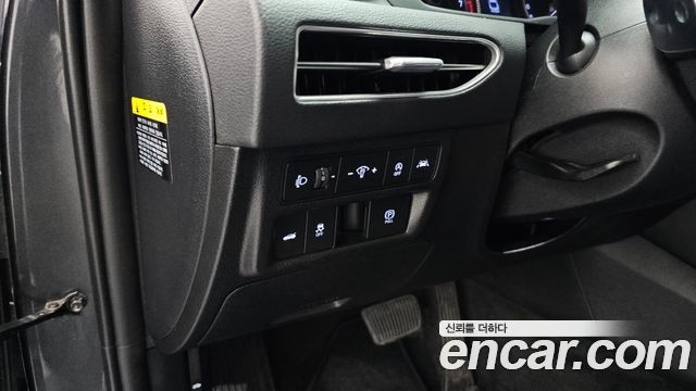 Hyundai Sonata 2020 — photo 31