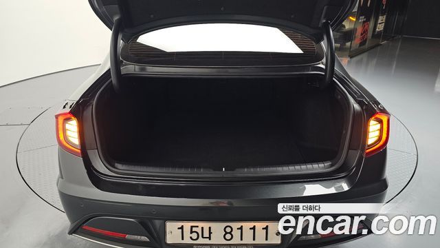 Hyundai Sonata 2020 — photo 32