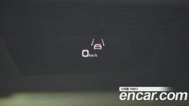 Audi e-tron 2021 — photo 18