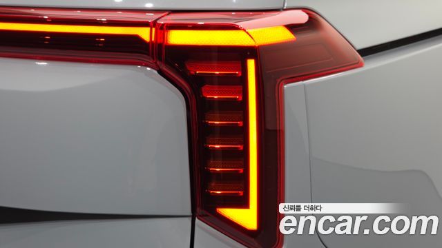 Kia Canival 2025 — photo 9