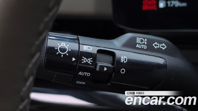 Kia Canival 2025 — photo 30