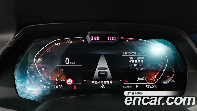 BMW X6 2021 — photo 8