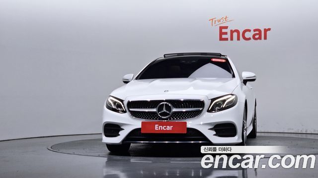 Mercedes-Benz E-Class 2020 — photo 3