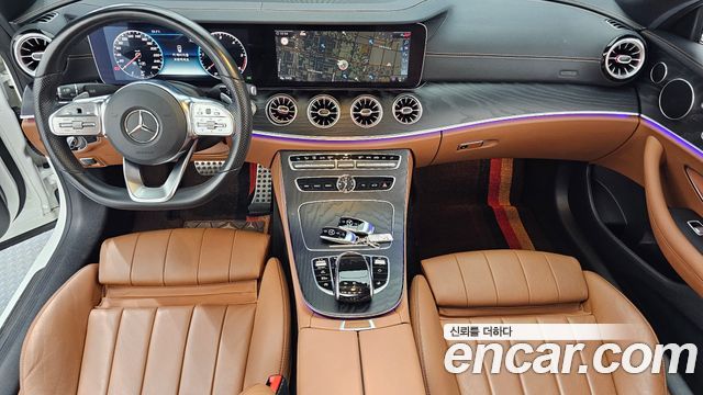 Mercedes-Benz E-Class 2020 — photo 10