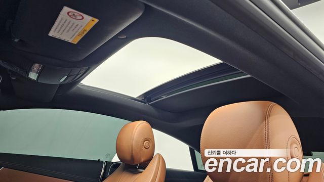 Mercedes-Benz E-Class 2020 — photo 25