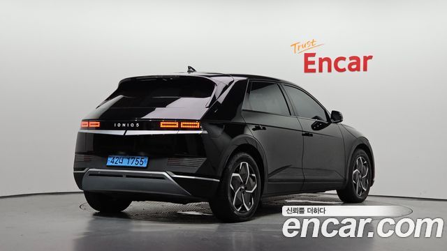 Hyundai Ioniq5 2022 — photo 2