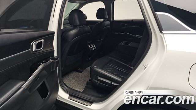 Kia Sorento 2021 — photo 16