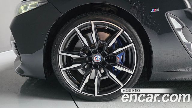 BMW 8-Series 2023 — photo 5