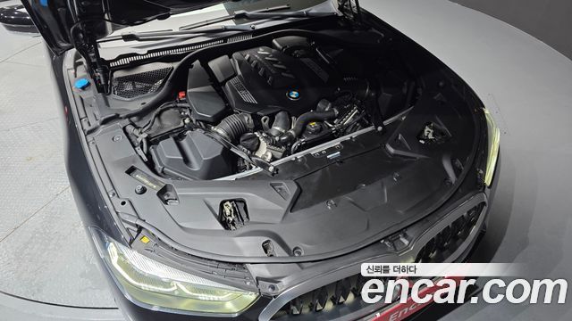 BMW 8-Series 2023 — photo 6