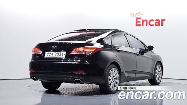 Hyundai i40 2012 — photo 2