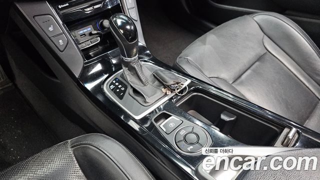 Hyundai i40 2012 — photo 12