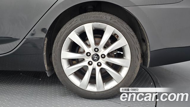 Hyundai i40 2012 — photo 7