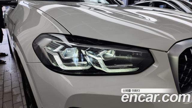 BMW X4 2023 — photo 8
