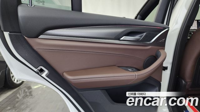 BMW X4 2023 — photo 15