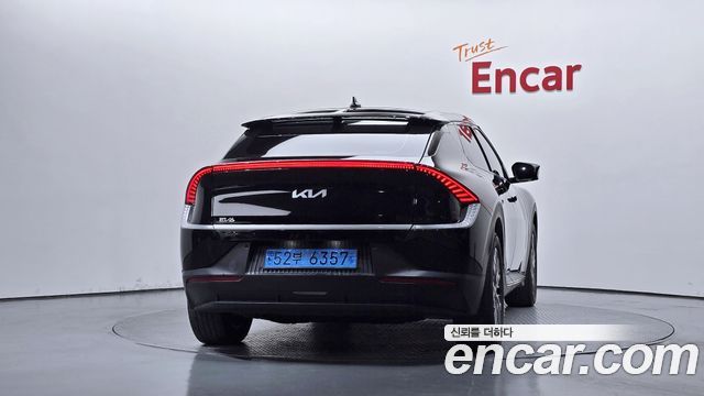 Kia EV6 2023 — photo 4