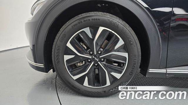 Kia EV6 2023 — photo 5