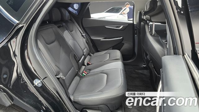 Kia EV6 2023 — photo 17